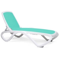 Шезлонг пластиковый Omega вставка sky blue